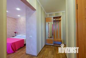 1-к квартира, посуточно, 37м2, 1/1 этаж