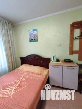 1-к квартира, посуточно, 14м2, 1/1 этаж