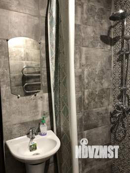 1-к квартира, посуточно, 18м2, 1/2 этаж