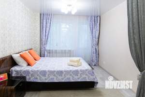 1-к квартира, посуточно, 49м2, 1/1 этаж