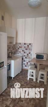 1-к квартира, посуточно, 42м2, 4/12 этаж