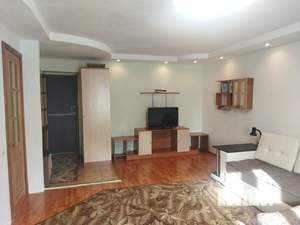 Студия квартира, на длительный срок, 40м2, 1/9 этаж