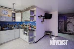 1-к квартира, посуточно, 62м2, 1/1 этаж