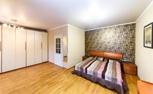 3-к квартира, на длительный срок, 113м2, 2/6 этаж