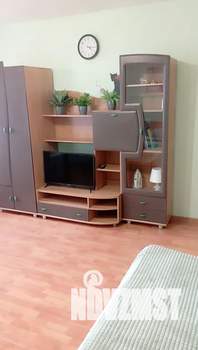 1-к квартира, посуточно, 40м2, 8/10 этаж