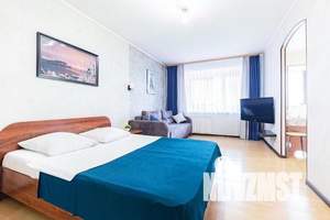 1-к квартира, посуточно, 40м2, 7/10 этаж