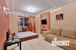 1-к квартира, посуточно, 42м2, 4/10 этаж