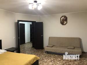 1-к квартира, посуточно, 50м2, 6/18 этаж