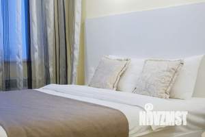 1-к квартира, посуточно, 45м2, 4/9 этаж