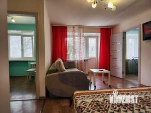 2-к квартира, посуточно, 44м2, 3/5 этаж