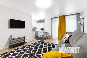 Студия квартира, посуточно, 32м2, 2/5 этаж