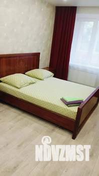 1-к квартира, посуточно, 46м2, 3/10 этаж