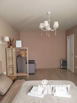 1-к квартира, посуточно, 32м2, 3/5 этаж