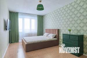 1-к квартира, посуточно, 40м2, 1/1 этаж