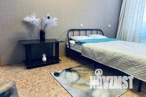 1-к квартира, посуточно, 39м2, 2/10 этаж