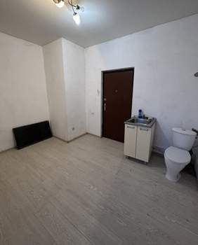 Студия квартира, на длительный срок, 12м2, 4/4 этаж