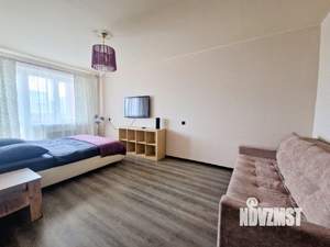 1-к квартира, посуточно, 40м2, 5/10 этаж