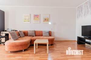 1-к квартира, посуточно, 52м2, 1/1 этаж