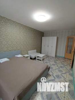 1-к квартира, посуточно, 39м2, 3/10 этаж