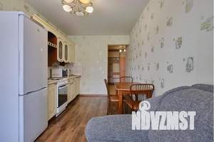 1-к квартира, посуточно, 43м2, 3/10 этаж