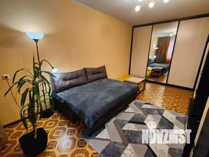 1-к квартира, посуточно, 35м2, 10/10 этаж