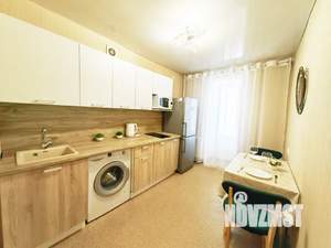 1-к квартира, посуточно, 42м2, 3/10 этаж