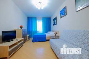 1-к квартира, посуточно, 42м2, 1/1 этаж