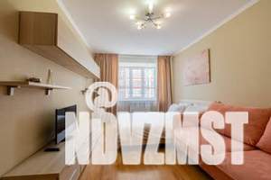 1-к квартира, посуточно, 42м2, 7/9 этаж