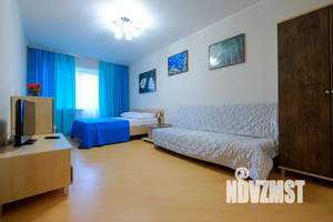 1-к квартира, посуточно, 42м2, 10/10 этаж