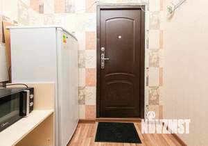 1-к квартира, посуточно, 18м2, 7/9 этаж