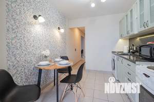 1-к квартира, посуточно, 40м2, 8/10 этаж