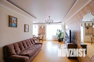 4-к квартира, посуточно, 100м2, 10/10 этаж