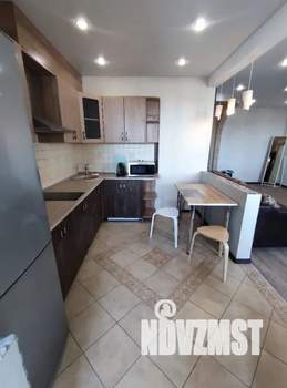 1-к квартира, посуточно, 34м2, 8/10 этаж
