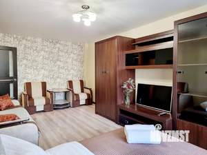 1-к квартира, посуточно, 32м2, 1/1 этаж