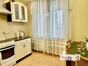 1-к квартира, посуточно, 39м2, 2/10 этаж