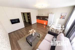 2-к квартира, посуточно, 75м2, 2/10 этаж