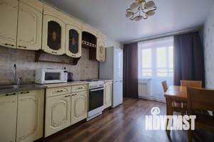 1-к квартира, посуточно, 42м2, 1/1 этаж