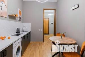 1-к квартира, посуточно, 42м2, 4/10 этаж