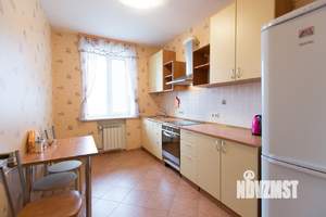 1-к квартира, посуточно, 36м2, 1/1 этаж