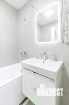 1-к квартира, посуточно, 40м2, 2/10 этаж