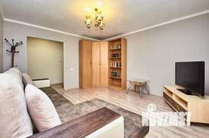 3-к квартира, посуточно, 64м2, 1/1 этаж