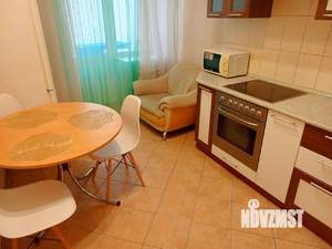 1-к квартира, посуточно, 36м2, 1/1 этаж