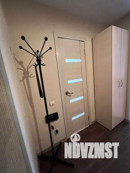 Студия квартира, посуточно, 32м2, 1/14 этаж