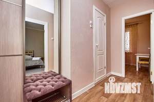 1-к квартира, посуточно, 36м2, 1/1 этаж