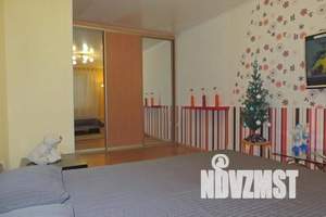 1-к квартира, посуточно, 38м2, 10/10 этаж