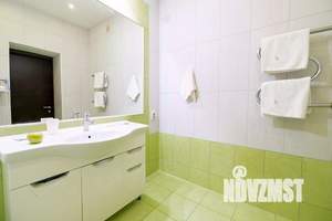2-к квартира, посуточно, 90м2, 1/1 этаж