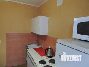1-к квартира, посуточно, 42м2, 3/10 этаж