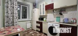 1-к квартира, посуточно, 38м2, 8/10 этаж