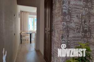 1-к квартира, посуточно, 40м2, 4/10 этаж