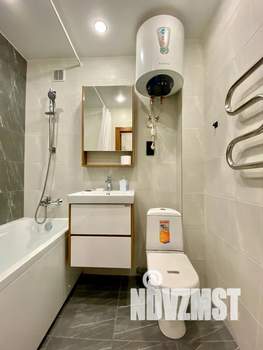 1-к квартира, посуточно, 40м2, 7/10 этаж